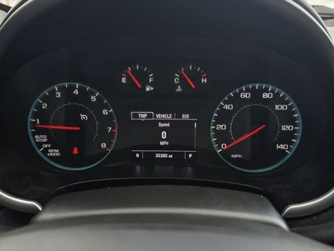 Used 2022 Chevrolet Malibu LT w/ Sport Edition image 17