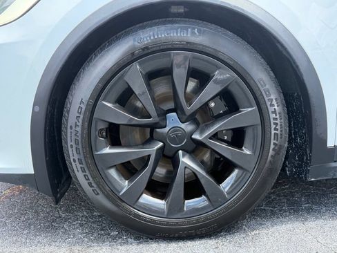 Used 2023 Tesla Model X AWD/4WD image 6