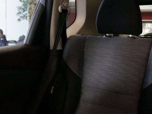 Used 2023 Nissan Rogue SV image 54