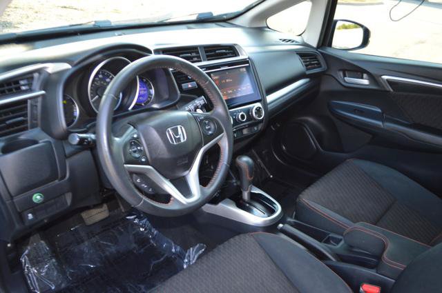 Used 2018 Honda Fit Sport image 12