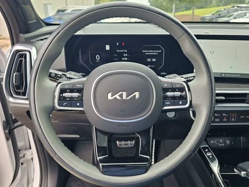 Used 2025 Kia Sorento SX Prestige w/ Sage Leather Package AWD/4WD image 19