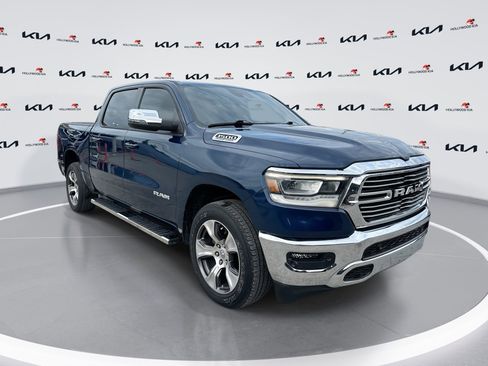 Used 2023 RAM 1500 Laramie AWD/4WD image 1
