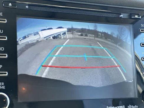 Used 2020 Toyota Sienna XLE image 12