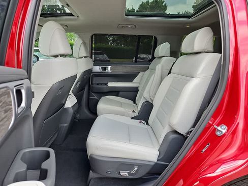 New 2026 Hyundai Santa Fe Limited FWD image 8