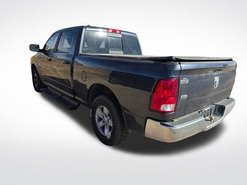 Used 2019 RAM 1500 Classic SLT image 7