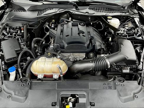 Used 2020 Ford Mustang Premium RWD image 27