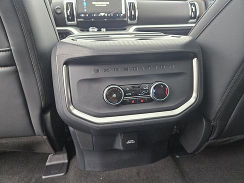 New 2025 Ford Expedition Tremor image 23