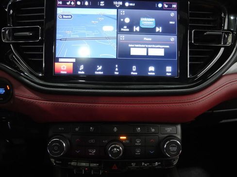 Used 2022 Dodge Durango R/T w/ Tow 'N Go Package AWD/4WD image 21