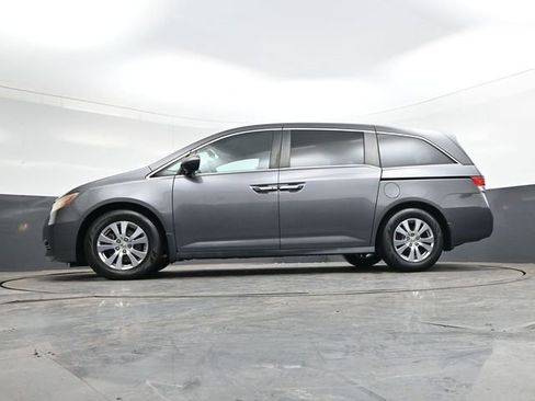 Used 2016 Honda Odyssey SE image 37