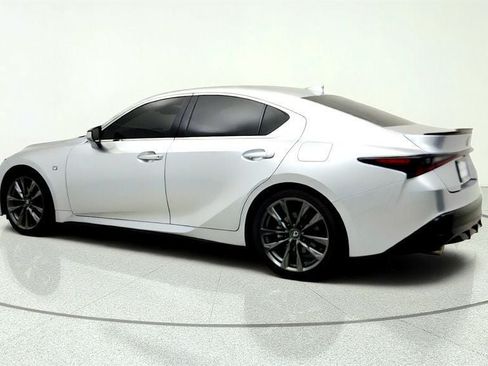 Used 2023 Lexus IS 350 F Sport RWD image 7