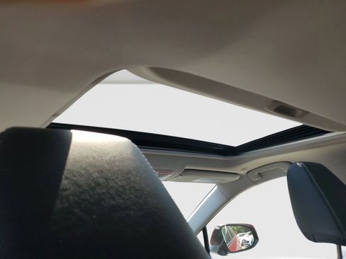Used 2024 Toyota RAV4 XLE Premium FWD image 16