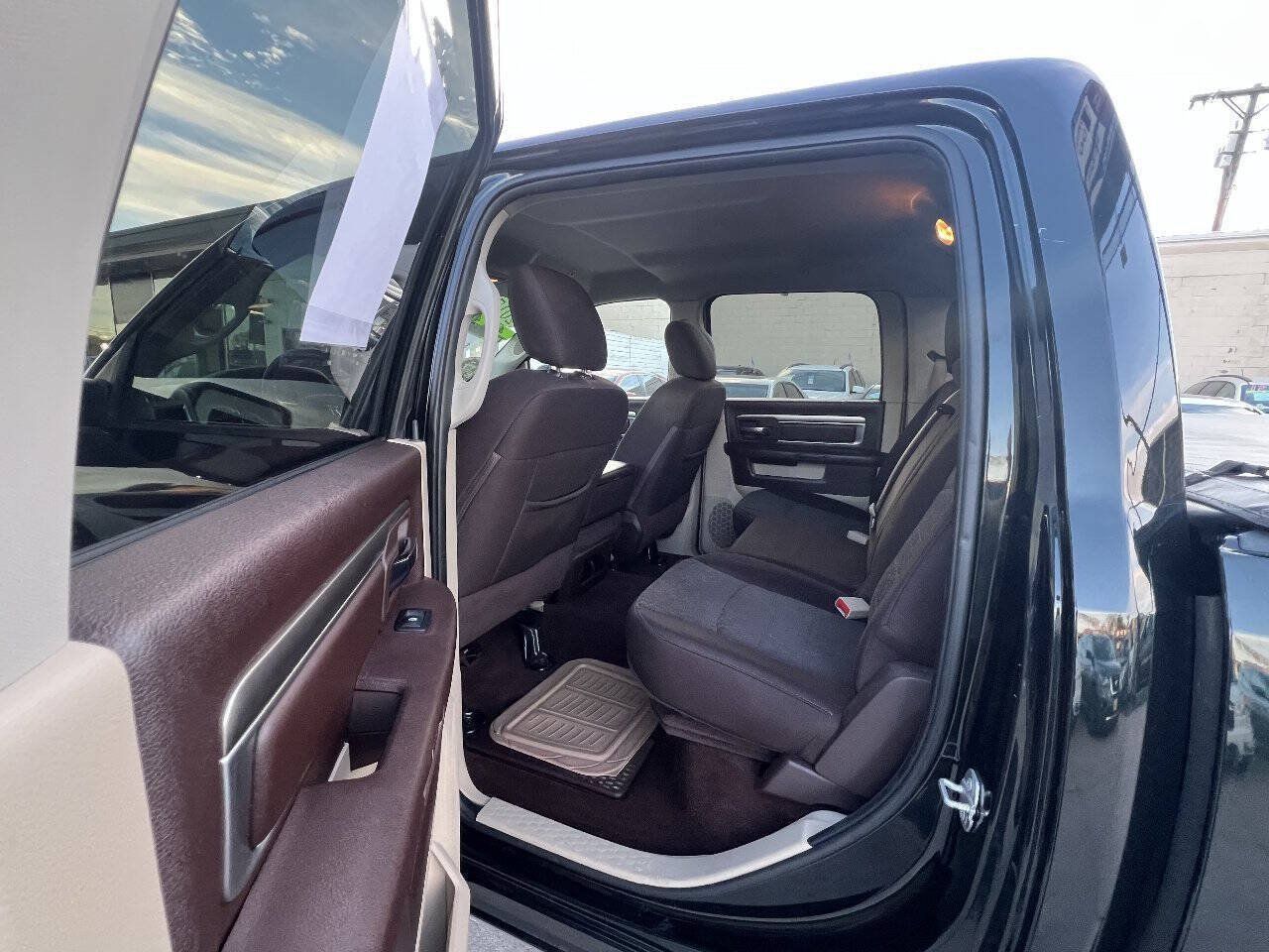 Used 2017 RAM 1500 Big Horn AWD/4WD image 14