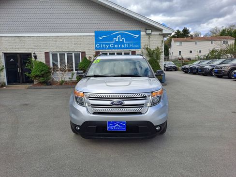 Used 2015 Ford Explorer XLT w/ Equipment Group 202B AWD/4WD image 3