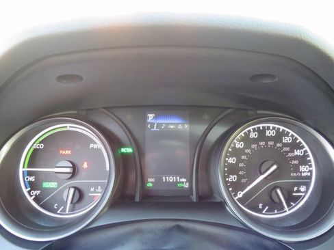 Certified 2023 Toyota Camry SE image 38