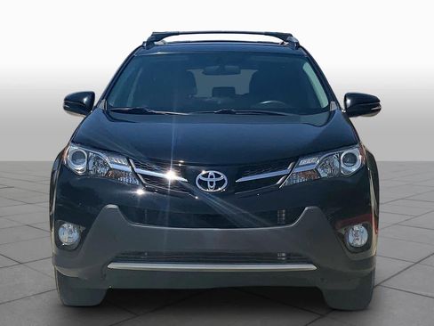 Used 2013 Toyota RAV4 XLE FWD image 3