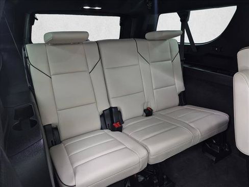 Used 2023 Cadillac Escalade ESV Sport w/ LPO, ONYX Package AWD/4WD image 23
