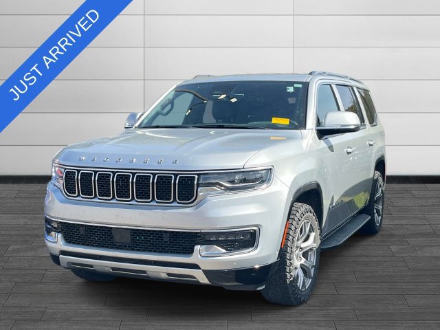 Used 2022 Jeep Wagoneer Series II AWD/4WD image 5