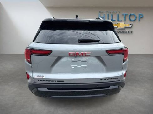 Used 2025 GMC Terrain Elevation w/ Elevation Premium Package AWD/4WD image 7