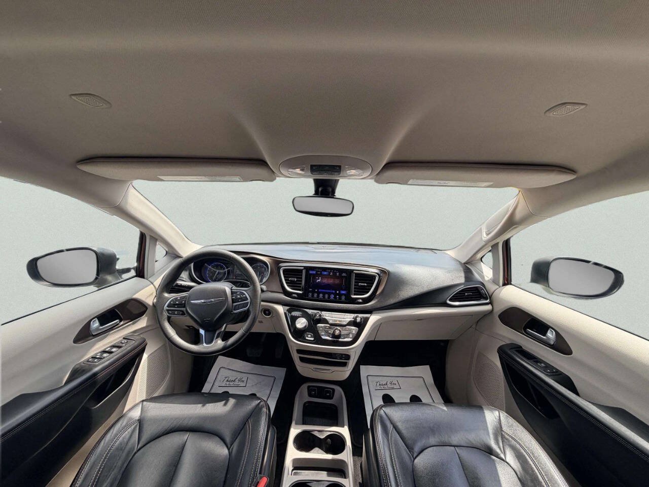 Used 2017 Chrysler Pacifica Touring FWD image 20