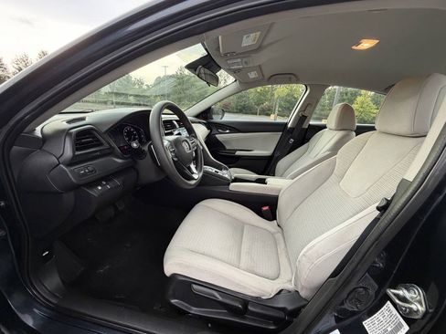 Used 2019 Honda Insight EX image 9