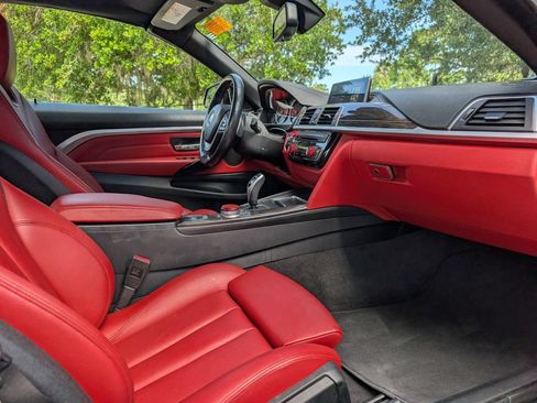 Used 2020 BMW 430i Convertible w/ M Sport Package RWD image 14