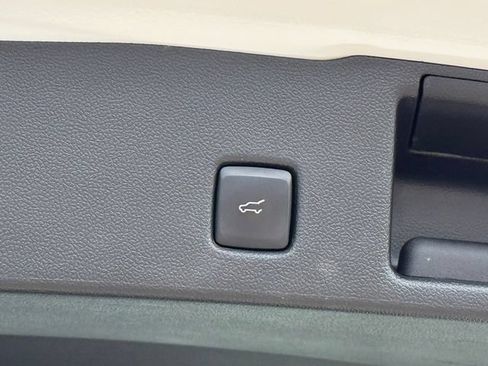 Certified 2023 Ford Escape ST-Line w/ Tech Pack #1 AWD/4WD image 29
