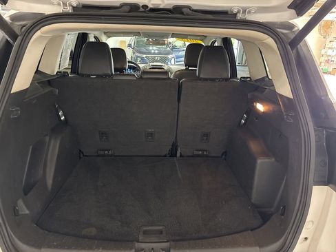 Used 2018 Ford Escape SEL AWD/4WD image 28