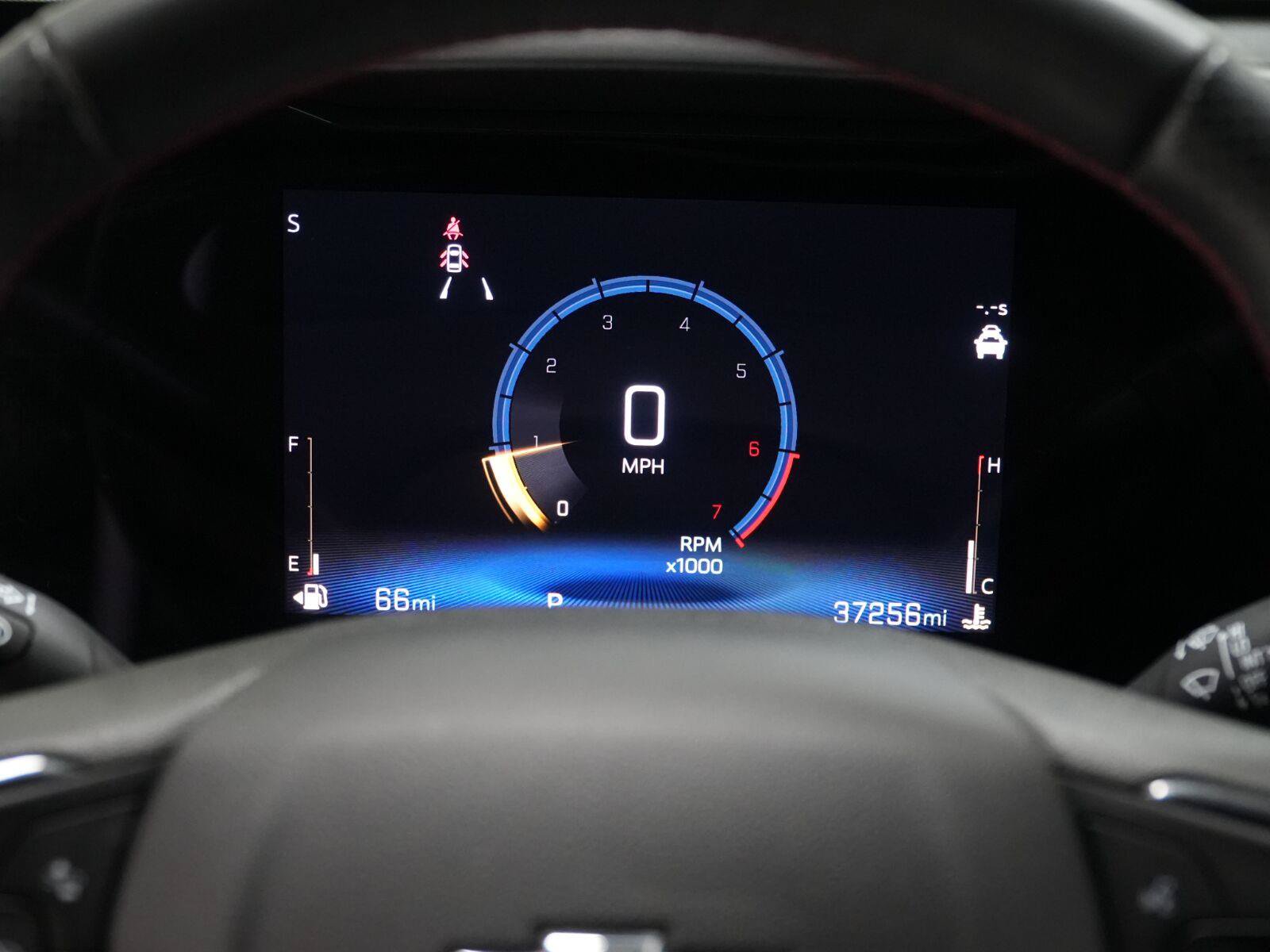 Used 2025 Chevrolet Trax RS w/ Driver Confidence Package FWD image 16