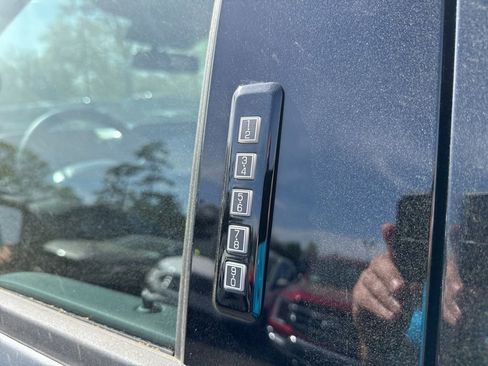 Used 2023 Ford F150 XLT w/ Equipment Group 302A High image 15