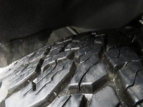 Used 2025 Chevrolet Silverado 2500 LTZ w/ Trail Boss Package image 7