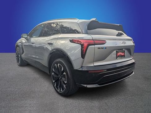 Used 2024 Chevrolet Blazer EV RS AWD/4WD image 3