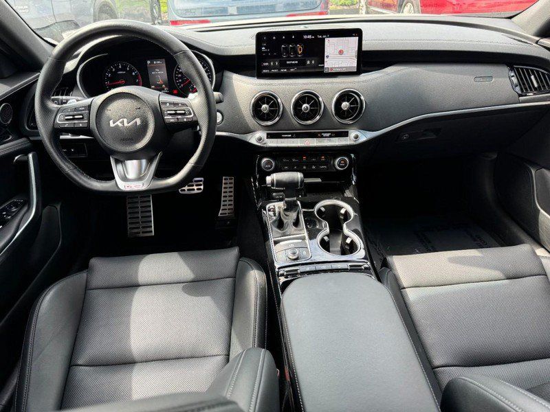 Used 2022 Kia Stinger GT-Line AWD/4WD image 9