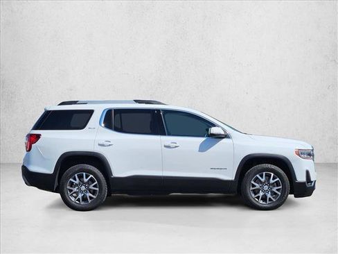 Used 2023 GMC Acadia SLT FWD image 4