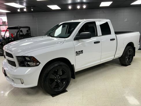 Used 2019 RAM 1500 Express w/ Express Value Package image 5