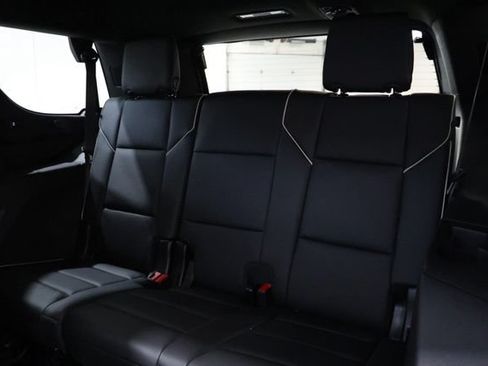 Used 2023 Cadillac Escalade Premium Luxury AWD/4WD image 34