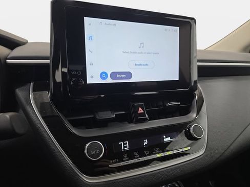 Used 2025 Toyota Corolla LE FWD image 19