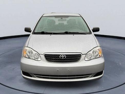 Used 2005 Toyota Corolla S image 2