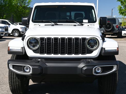 New 2026 Jeep Gladiator Sport AWD/4WD image 3