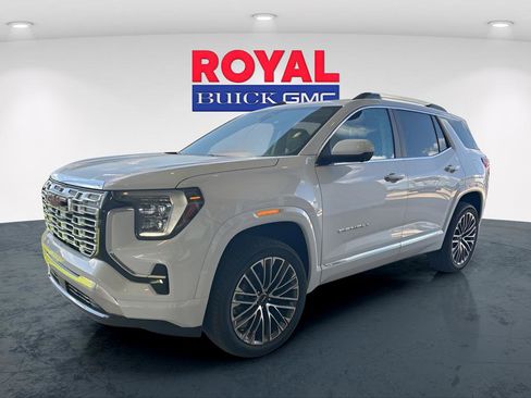 Used 2026 GMC Terrain Denali w/ LPO, Floor Liner Package AWD/4WD image 4