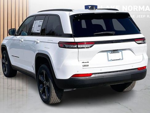 New 2026 Jeep Grand Cherokee Limited w/ Limited Altitude Package AWD/4WD image 7
