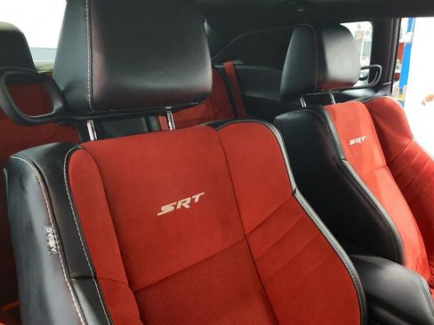 Used 2015 Dodge Challenger SRT w/ Technology Group RWD image 30