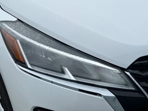 Used 2024 Nissan Kicks S image 22