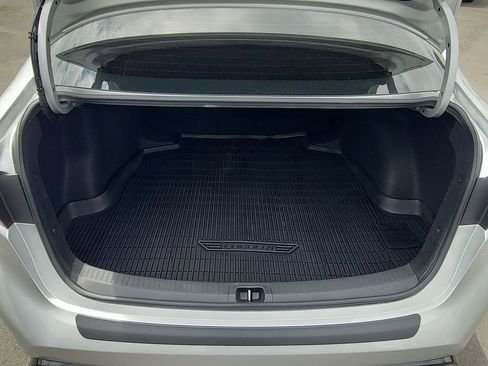 Used 2025 Toyota Corolla SE w/ SE Premium Package FWD image 25