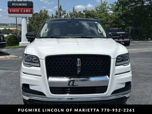 Used 2023 Lincoln Navigator L Black Label AWD/4WD image 2