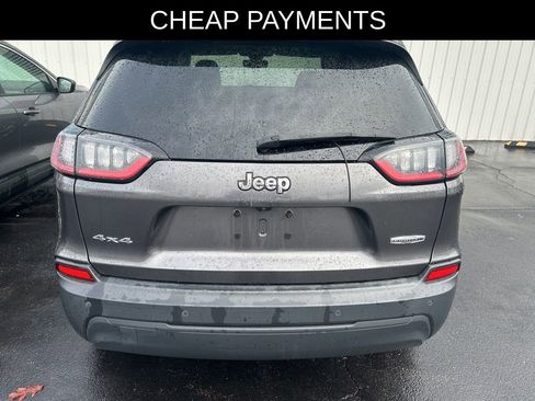 Used 2020 Jeep Cherokee Latitude Plus w/ Comfort/Convenience Group image 7