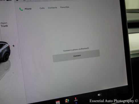 Used 2023 Tesla Model Y Long Range image 21