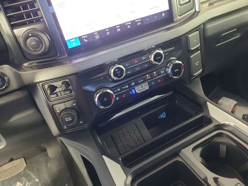 New 2026 Ford F350 Platinum image 17