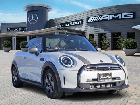 Used 2024 MINI Cooper Convertible image 2