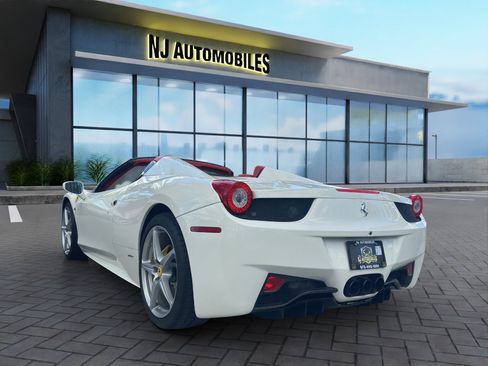 Used 2013 Ferrari 458 Spider 2dr Conv image 5