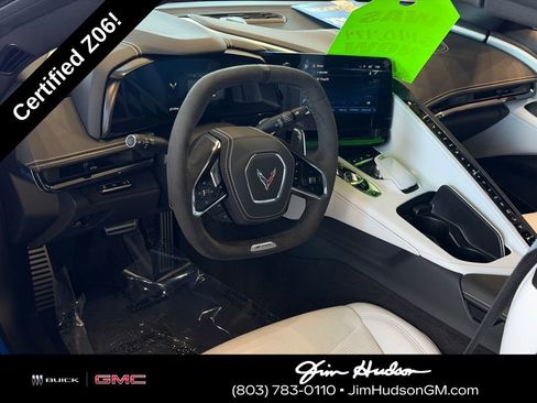 Used 2025 Chevrolet Corvette Z06 image 8
